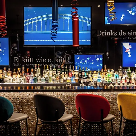 One Koeln-mediapark 호텔