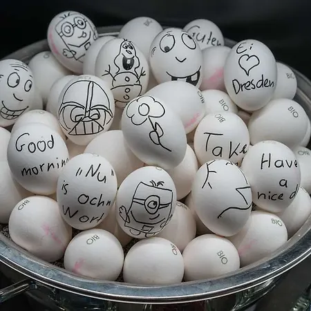 호텔 One Koeln-mediapark 3*