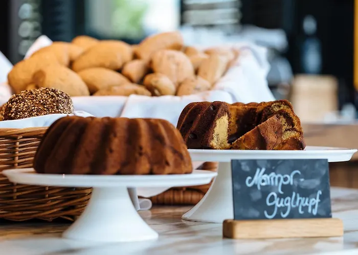 Otel One Köln-mediapark