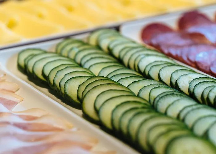 One Köln-mediapark Otel