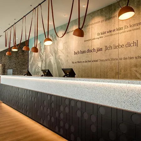One Köln-mediapark Hotel 3*