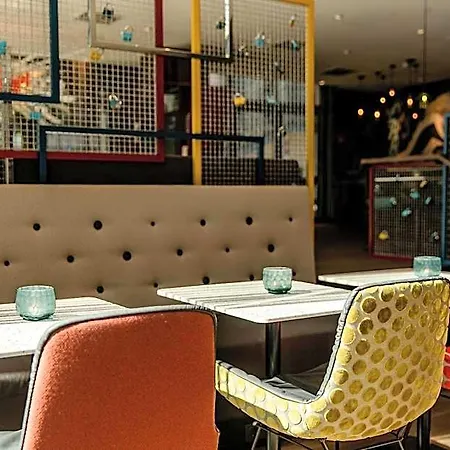 Hotell One Koeln-mediapark 3*