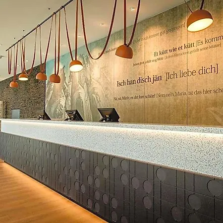 Hotell One Koeln-mediapark 3*
