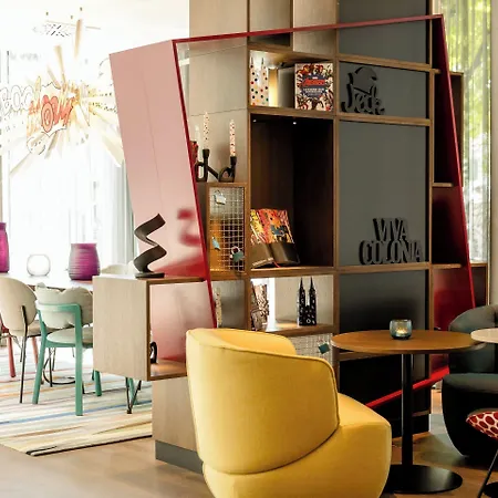 One Koeln-mediapark 3*