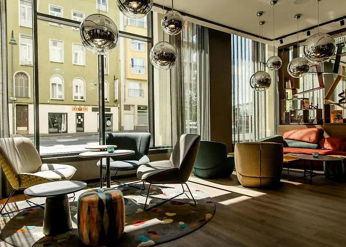 Hotel One Koeln-mediapark 3*