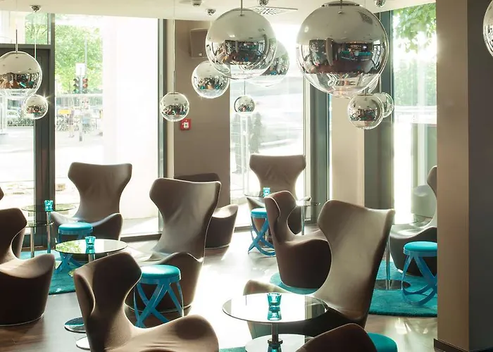 Hotell One Koeln-mediapark 3*