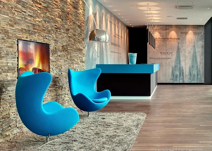 One Köln-mediapark 3*