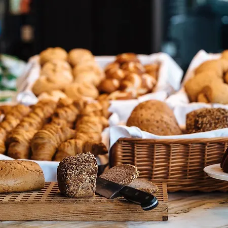 Hotel One Koeln-mediapark Köln