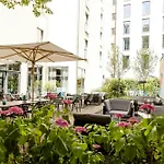 One Koeln-mediapark Hotell 3*