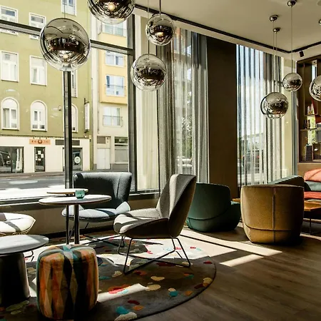 Hotel One Koeln-mediapark 3*