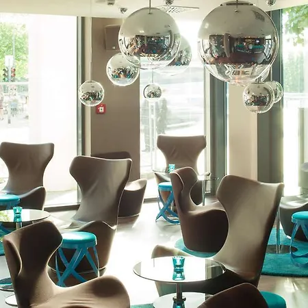 Hotel One Koeln-mediapark 3*