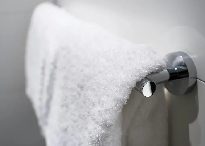 Hotel One Koeln-mediapark